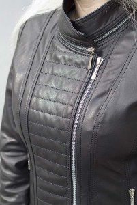 Modna  dámska kožena bunda na zips